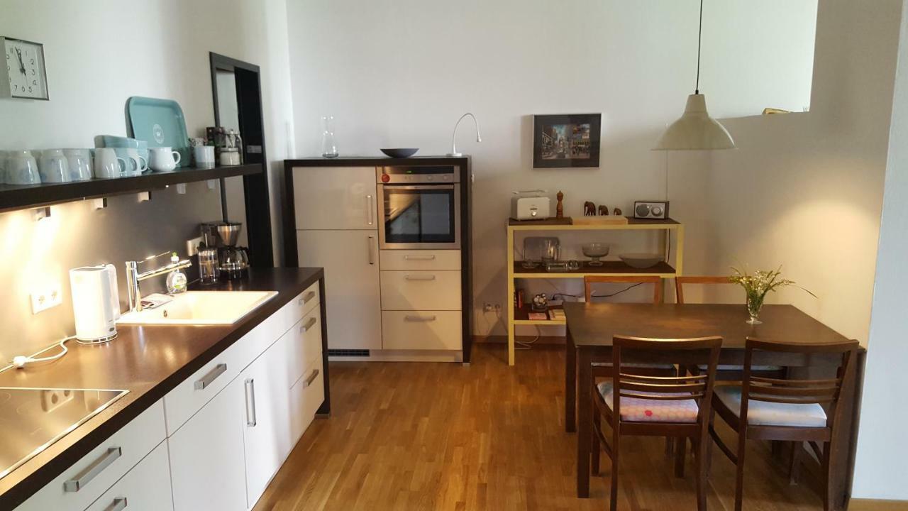 Aryve Jc Studio - Altstadtnahes Boutique Apartment Inklusive Kostenfreiem Parkplatz Ерфурт Екстериор снимка